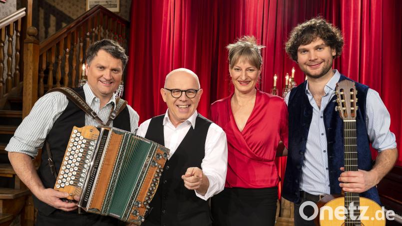 Die Brettl-Spitzen des BR treten im kommenden Jahr beim Feuerwehrjubiläum in Stulln auf. Bild: Jürgen Kirner/exb