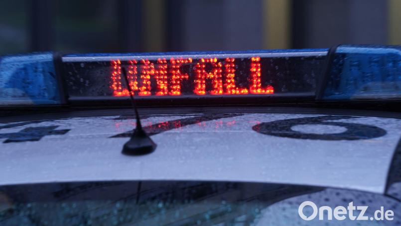 Zu einem Unfall kam es am Mittwoch in Lorenzreuth bei Marktredwitz. Symbolbild: Marcus Brandt/dpa