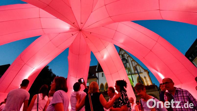 Der &quot;Dome&quot; am Marktplatz war die Attraktion schlechthin. Bild: Petra Hartl