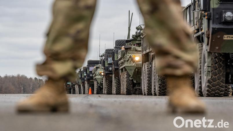 Zwei Männer müssen sich seit Dienstag vor dem Landgericht in Weiden verantworten, weil sie Militärgeräte bei der US-Armee gestohlen haben sollen. Symbolbild: Armin Weigel