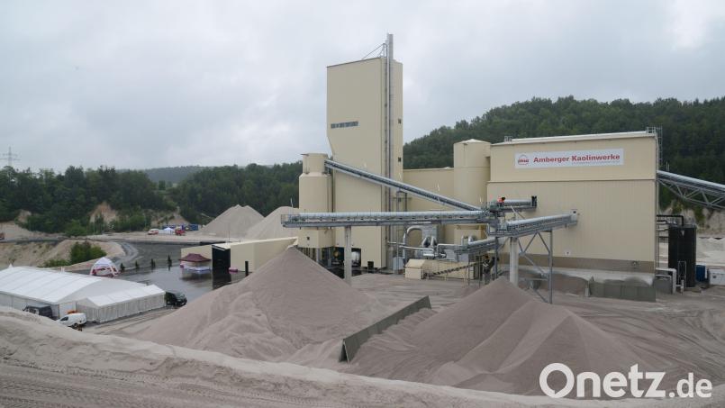 Hier neben dem Sand- und Kieswerk in Schnaittenbach soll der Neubau entstehen. Archivbild: Petra Hartl