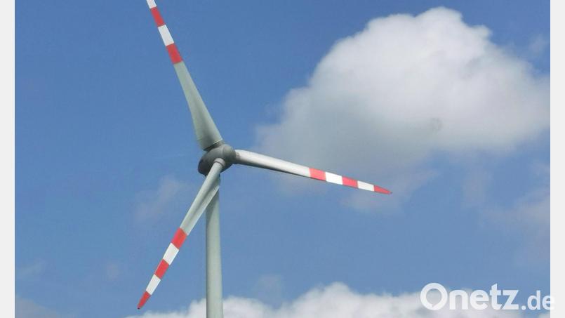Der aktuelle Planentwurf für Wind-Vorranggebiete sorgt für Ärger in Oberviechtach. Der Stadtrat beschließt mit großer Mehrheit eine Stellungnahme zur Zurücknahme von Gebieten, meldet aber auch Flächen nach. Bild: Portner