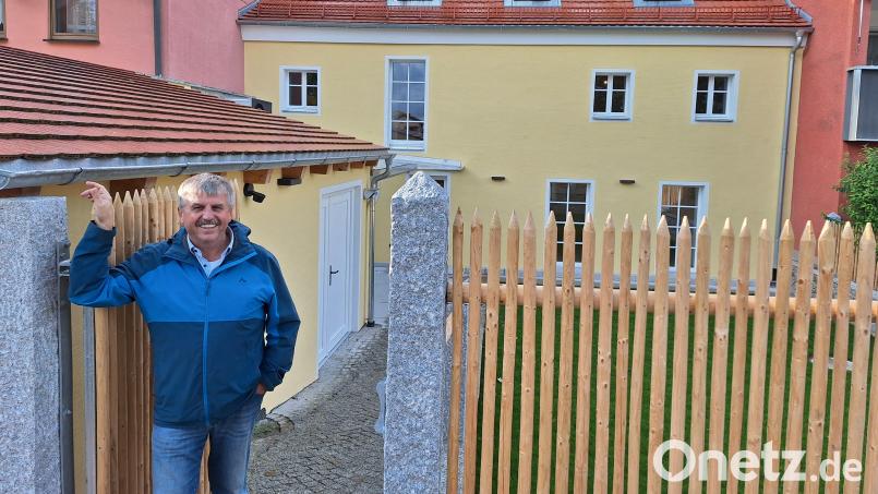 Gerhard Igl hat ein Pfreimder Altstadthaus saniert - und mit seiner Begeisterung für alte Mauern die ganze Familie angesteckt. Bild: bl