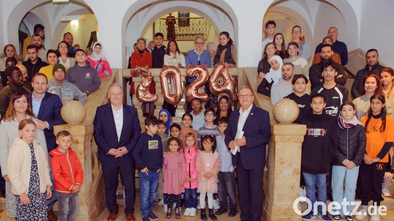 Die Einbürgerung von 90 Menschen feierten Stadt und Landkreis im Amberger Rathaus. Bild: Marina Honcharenko/exb