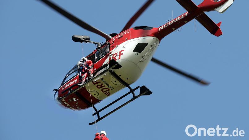 Zwei Rettungshubschrauber sind am Sonntagnachmittag bei einem Unfall bei Freystadt im Landkreis Neumarkt zum Einsatz gekommen. Symbolbild: Wolfgang Steinbacher