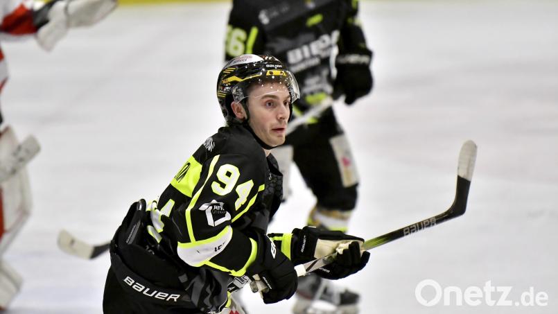 Brendan Walkom (Szene aus einem früheren Spiel) traf in Geretsried dreimal für den ERSC Amberg. Archivbild: Hubert Ziegler