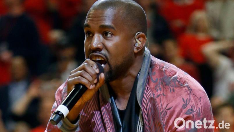 Streit mit Adidas beigelegt: Der Rapper Kanye West. (Archivbild) Bild: Kamil Krzaczynski/EPA/dpa