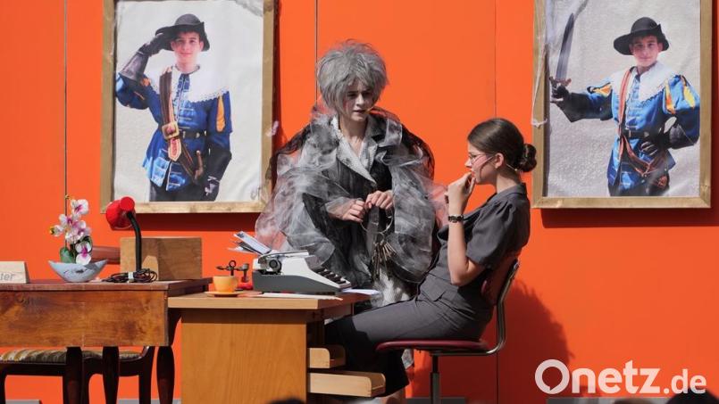 &quot;Das kleine Gespenst&quot; nach Otfried Preußler ist beim Ovigo-Theater ein Riesen-Erfolg. Bild: Florian Wein/exb