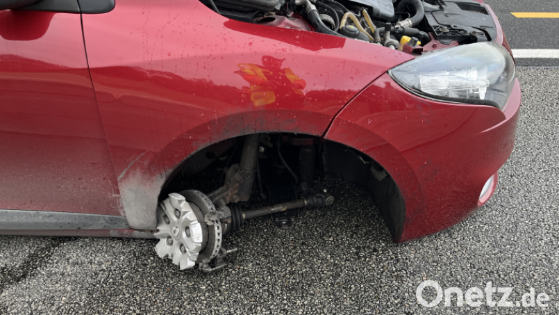 Im Landkreis Amberg-Sulzbach ist es zu einem Unfall gekommen. Bild: Verkehrspolizeiinspektion Amberg/exb