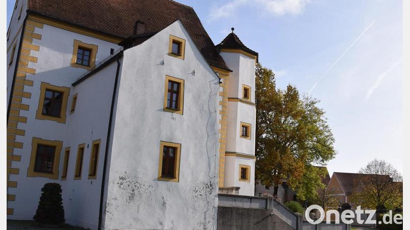 Das Obere Schloss in Schmidmühlen soll mit einem Aufwand von rund einer Million Euro saniert werden. Dafür ist die Inanspruchnahme von Städtebaufördermitteln geplant. Bild: bö