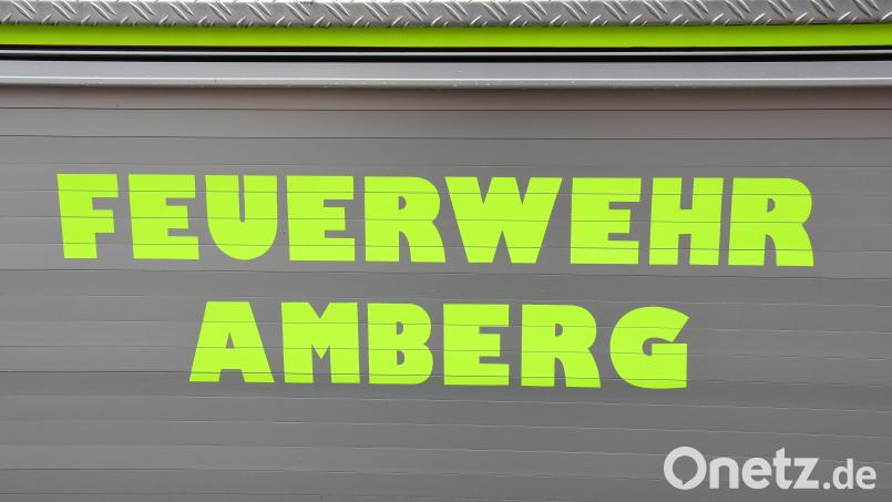 Die Amberger Feuerwehr rückte am Mittwoch zu einem Einsatz in die Altstadt aus. Bild: Petra Hartl