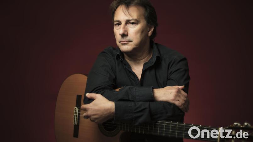 Handgemachte und direkte Musik von Pippo Pollina. Bild: Jonathan Labusch/exb