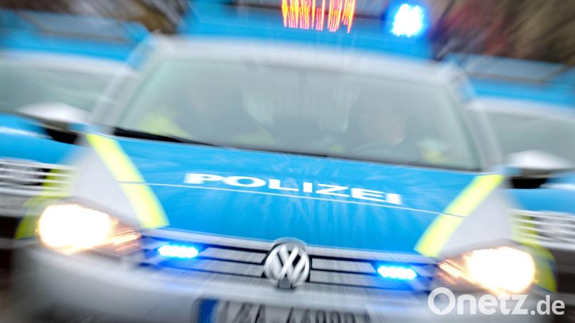 In Regensburg kam es zwischen zwei Männern zu einem Streit. Dabei wurde ein 41-Jähriger schwer verletzt. Symbolbild: Jan Woitas/dpa