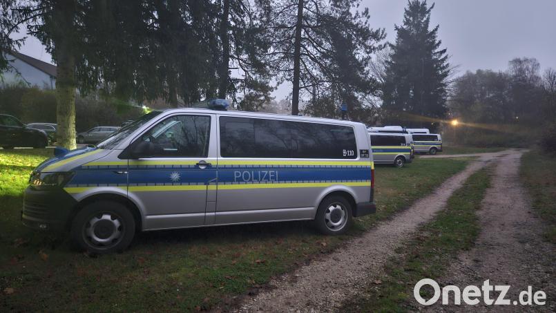 Prävention Bild: Routinemäßig überprüft die Polizei Asylbewerberunterkünfte, diesmal in Koppenlohe.
