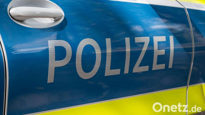 Rechte Schmierereien wurden an einer Kapelle in Bad Kötzting entdeckt. Symbolbild: Daniel Vogl/dpa