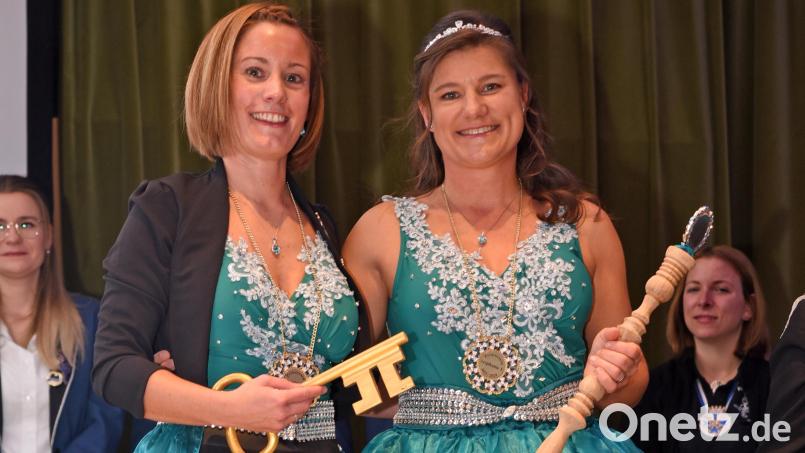 Das Plößberger Prinzessinnen-Paar Sandra Hopf und Stephanie Busl (von rechts). Archivbild: Susanne Forster