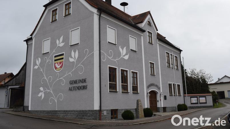 Die Gemeinde Altendorf schreibt die neuen Hebesätze für die Grundsteuer A + B in einer Satzung fest. Die neuen Hebesätze treten zum 1. Januar 2025 in Kraft. Bild: bnr