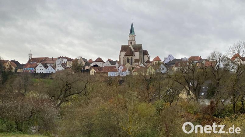 Dominant in der Stadtsilhouette: Die Nabburger Pfarrkirche soll für rund 10,9 Millionen Euro renoviert werden. Bild: Wilhelm Amann