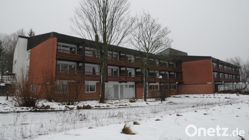 In das ehemalige BRK-Haus &quot;Am Sonnenhang&quot; sollen 80 Geflüchtete einziehen. So sieht es das Landratsamt Neustadt/WN vor. Bild: bey