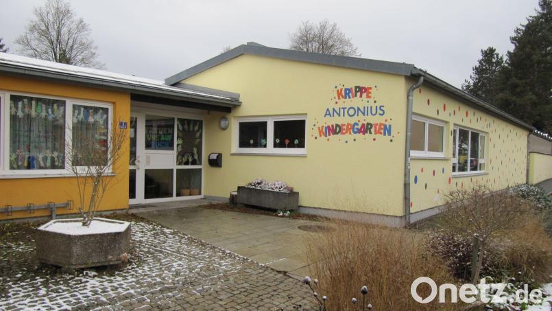 Diese Ansicht gibt es bald nicht mehr: Der Antonius-Kindergarten in Hirschau wird abgerissen und neu gebaut. Nur der Keller wird weiter genutzt. Bild: fg