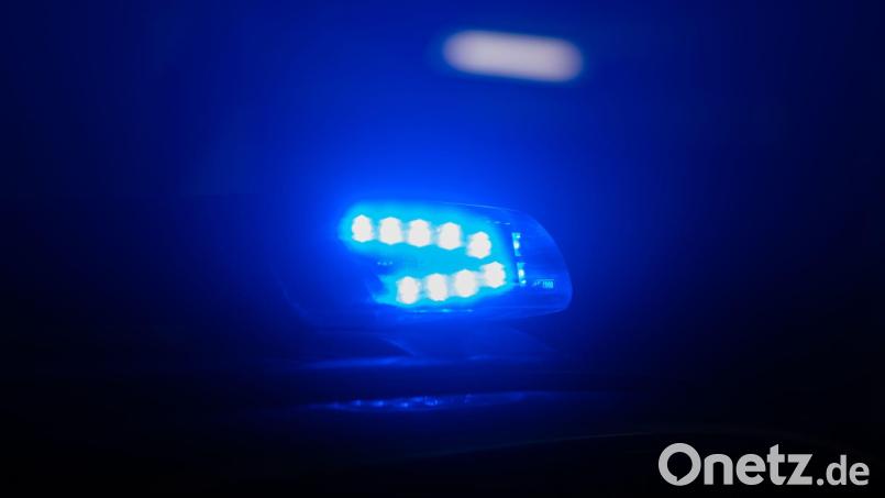 Ein 97-Jähriger hat seine Ehefrau in Bad Füssing mutmaßlich mit einer Pistole bedroht. Symbolbild: Robert Michael/dpa