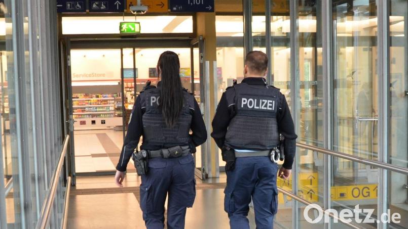 Eine Streife der Bundespolizei fand den Jungen und das Mädchen am Regensburger Hauptbahnhof. Bild: Bundespolizei
