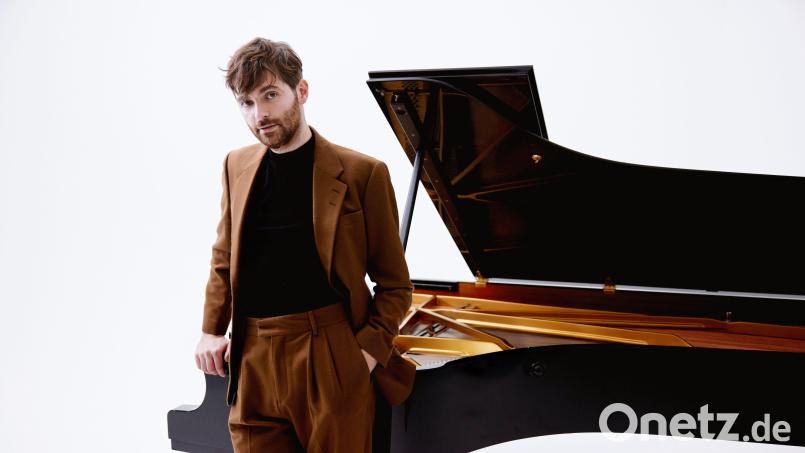 Pianist Florian Christl hat sein neues Album der Donau gewidmet. Bild: Gregor Hohenberg/exb