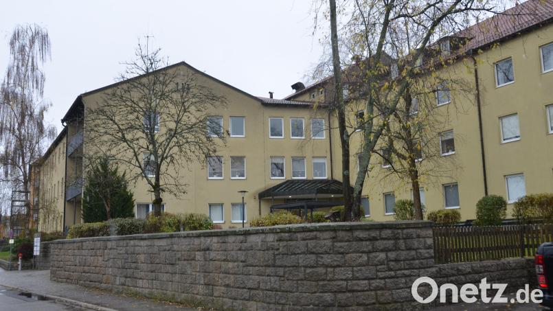 Mehr und mehr wird aus dem ehemaligen Krankenhaus ein Gesundheitszentrum. Nachdem die Geflüchteten ausgezogen sind, entsteht eine solitäre Kurzzeitpflege. Bild: dob
