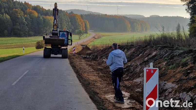 Von Baumgarten zum Wasserwerk hinüber Richtung Schwend baute der Zweckverband eine 800 Meter lange neue Wasserleitung. Bild: ge