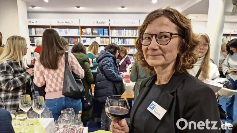 Rund 200 Besucher kamen zum Weinleseabend in der Schwandorfer Innenstadt. Bild: td