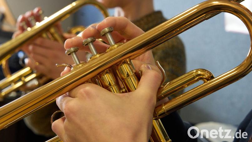 Der Traum vom Trompete spielen ist für Redakteur Maximilian Schulz schwieriger, als er es sich vorgestellt hat. Symbolbild: Thomas Frey/dpa