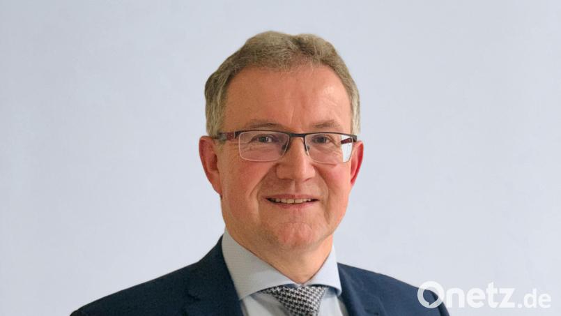 Bürgermeister Franz Grabinger legt zum Ende des Jahres sein Amt nieder. Bild: Tobias Reitmeier/exb