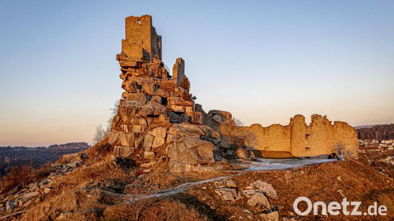 Die Burgruine Flossenbürg, in Szene gesetzt von Simon Süß. Bild: Simon Süß/exb