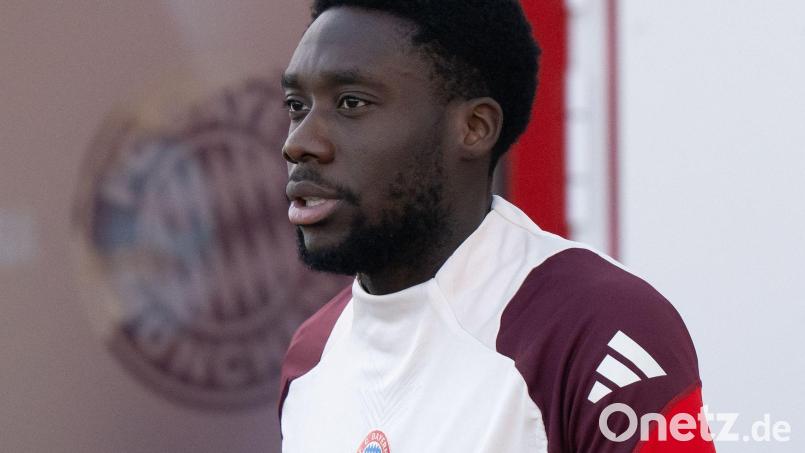 Alphonso Davies stand am Samstag bei Borussia Dortmund in der Startelf der Bayern. Bild: Sven Hoppe/dpa