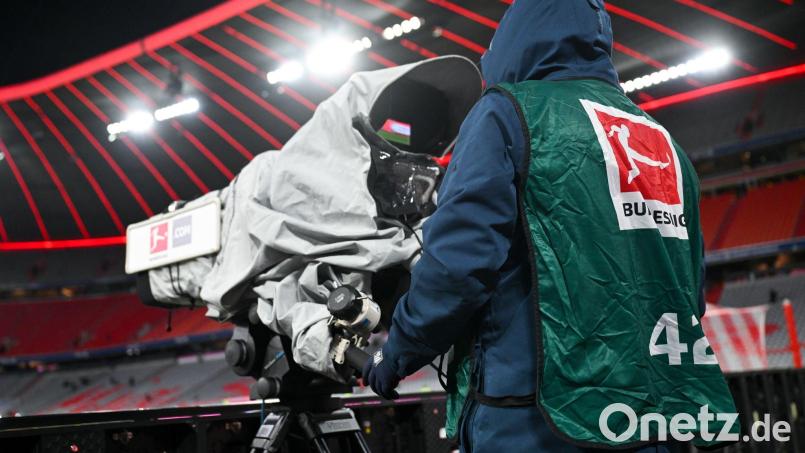 Die DFL versteigert derzeit die TV-Rechte der Fußball-Bundesliga. Bild: Sven Hoppe/dpa