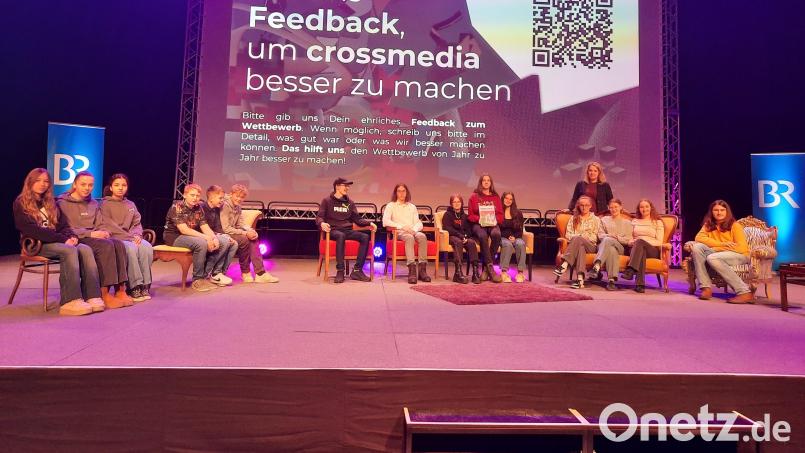Ein weiterer Erfolg für die Schülerzeitung &quot;Lobko News&quot;: Die Schüler wurden mit dem Crossmedia-Preis des Kultusministeriums ausgezeichnet. Bild: exb/Bayerisches Staatsministerium für Unterricht und Kultus