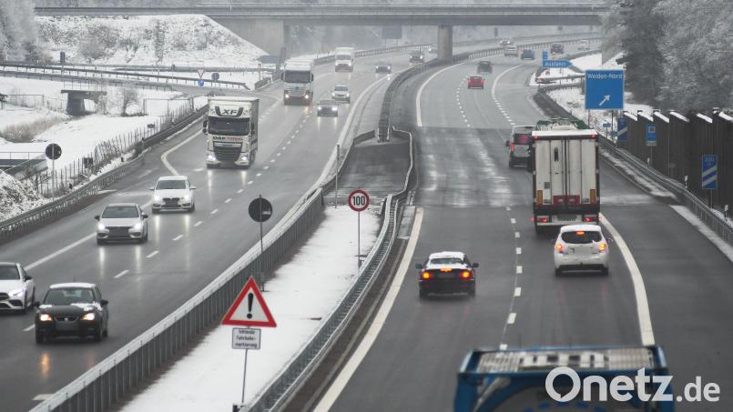 Die A 93 ist nun zwischen den Anschlussstellen Regensburg-Süd und Bad Abbach in beiden Fahrtrichtungen wieder befahrbar. Archivbild: Gabi Schönberger