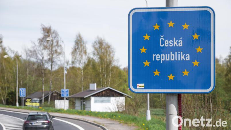 Der Grenzübergang Aš/Asch zu Tschechien: Wir haben Veranstaltungen aus Tachov, Eger, Marienbad und Aš gesammelt. Symbolbild: Daniel Vogl/dpa