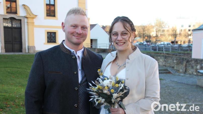 Mona, geborene Gleixner, und Michael Betzl haben sich getraut. Bild: kro