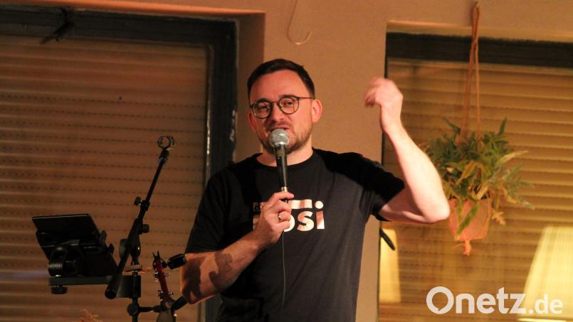 &quot;Der Rosi&quot; machte Station im Kulturcafé Kemnath. Bild: stg