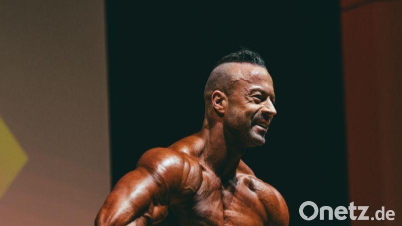 Bodybuilder Raphael Fuchs holte bei den deutschen Meisterschaften Bronze. Bild: bim
