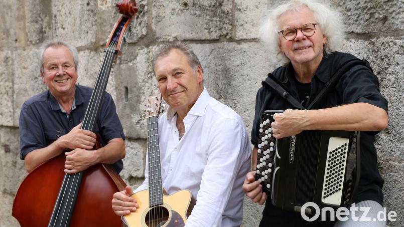 American Singer, Songwriter-Folk , Blues und Country mit der Band Old Folks Bild: Meier/exb