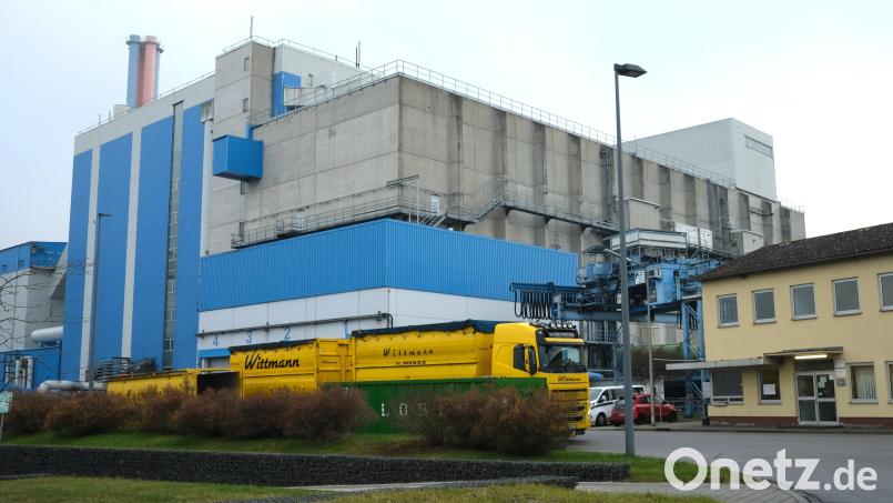 Der Zweckverband Müllverwertung Schwandorf wird bis 2031 rund 190 Millionen Euro in den Anlagenbau am Standort Schwandorf investieren. Bild: Hirsch