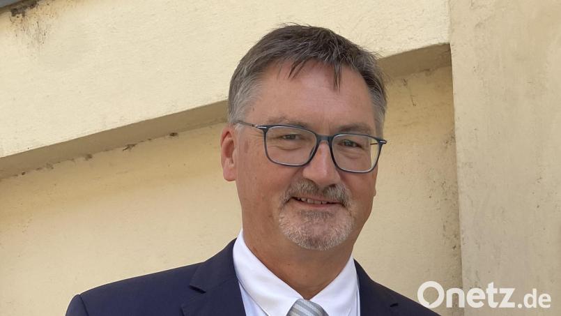 Bürgermeister Hans Prechtl ist auch in den nächsten fünf Jahren als ehrenamtlicher Richter in der Disziplinarkammer des Verwaltungsgerichts tätig. Bild: Irmgard Prechtl/exb