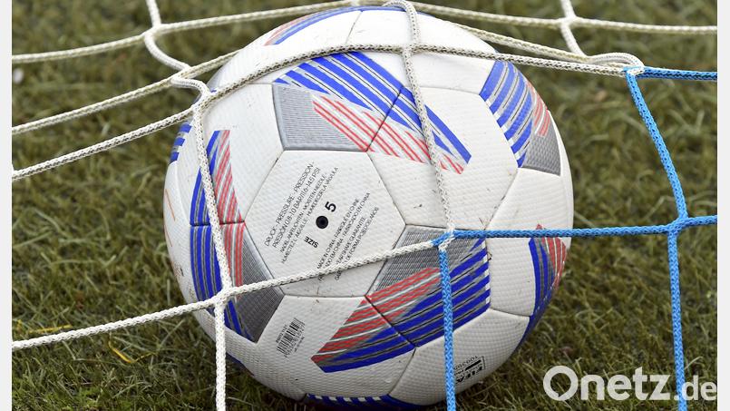 Dem TSV Schwaben Augsburg wurden in der Regionalliga neun Punkte abgezogen. Symbolbild: Hubert Ziegler