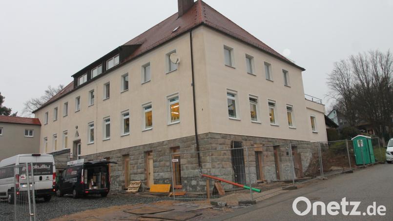 Der Marktgemeinderat Eslarn stimmt dem Haushaltsplan 2025 für die Kindertagesstätte zu. Bild: pi