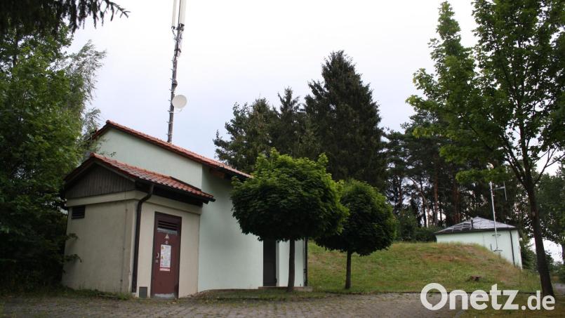&quot;Volles Rohr&quot; für Riggau: Über eine neue Verbindungsleitung versorgt das Pressather Wasserwerk (Bild) künftig auch die Riggauer Haushalte. Bild: bjp