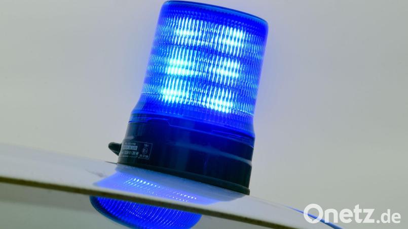 Nach Ermittlungen in einer Amberger Wohnunterkunft wurde Polizisten auf einen Streit unter Bewohnern aufmerksam. Symbolbild: Patrick Pleul/dpa