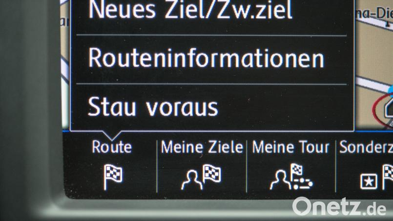 Ein Navigationsgerät spielte eine wichtige Rolle bei einem Verkehrsunfall in der Gemeinde Weigendorf Symbolbild: picture alliance / Armin Weigel/dpa/Symbolbild