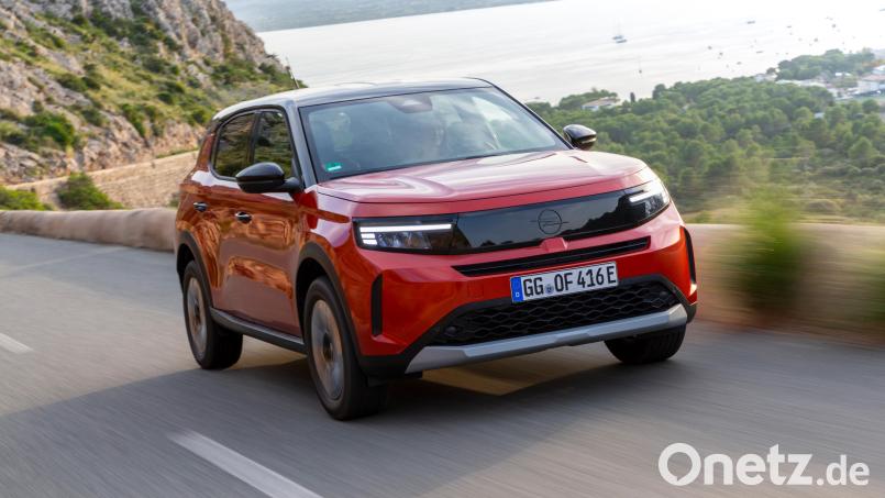 Blitz mit Strom: Den Frontera schickt Opel auch als rein elektrische Version auf die Straße. Bild: Opel Automobile GmbH